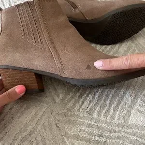 Blondo studio b boots deals
